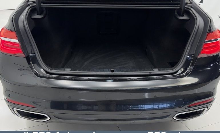 BMW 750 d xDrive Automatas 2017 full