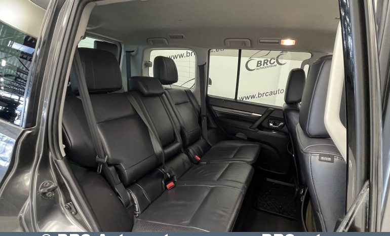 Mitsubishi Pajero 3.2 DI-D Automatas 2011 full