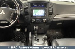 Mitsubishi Pajero 3.2 DI-D Automatas 2011 full