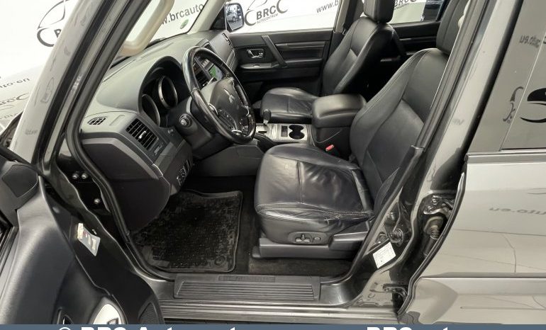 Mitsubishi Pajero 3.2 DI-D Automatas 2011 full