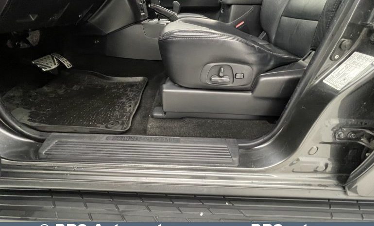 Mitsubishi Pajero 3.2 DI-D Automatas 2011 full