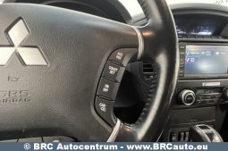 Mitsubishi Pajero 3.2 DI-D Automatas 2011 full