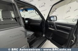 Mitsubishi Pajero 3.2 DI-D Automatas 2011 full