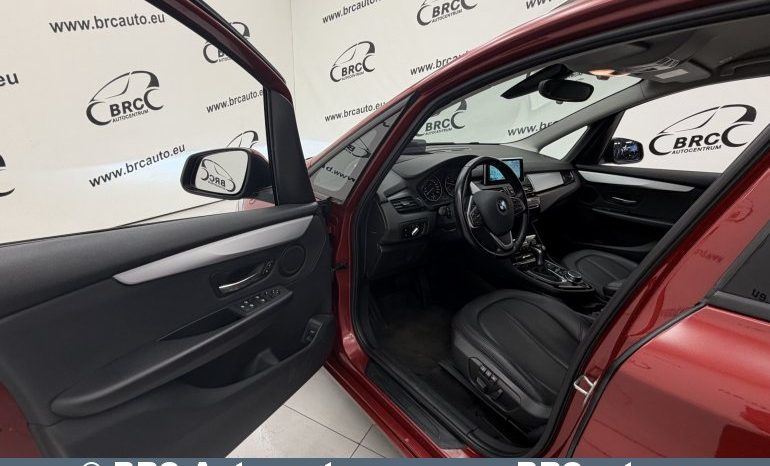 BMW 218 Gran Tourer d Automatas 2015 full