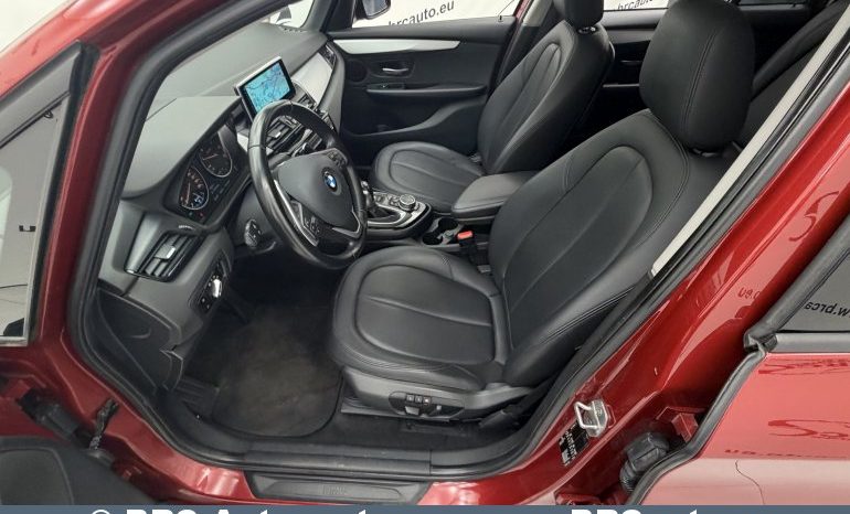 BMW 218 Gran Tourer d Automatas 2015 full