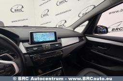 BMW 218 Gran Tourer d Automatas 2015 full