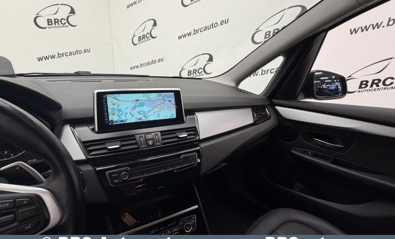 BMW 218 Gran Tourer d Automatas 2015 full