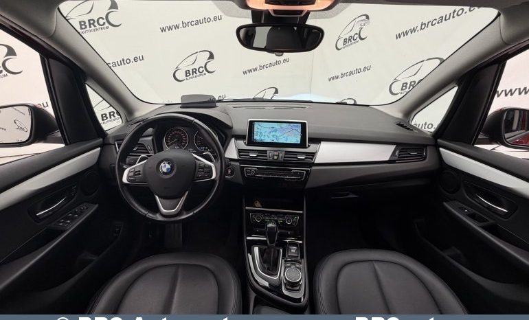 BMW 218 Gran Tourer d Automatas 2015 full