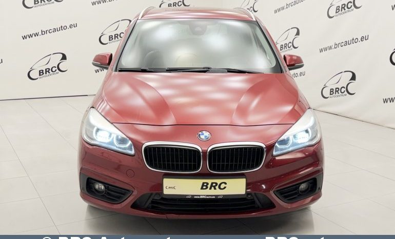 BMW 218 Gran Tourer d Automatas 2015 full