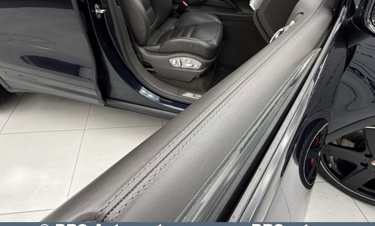 Porsche Cayenne Turbo V8 Automatas 2015 full