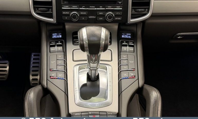 Porsche Cayenne Turbo V8 Automatas 2015 full