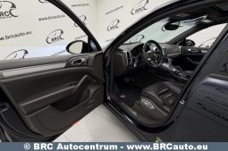 Porsche Cayenne Turbo V8 Automatas 2015 full