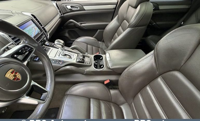 Porsche Cayenne Turbo V8 Automatas 2015 full