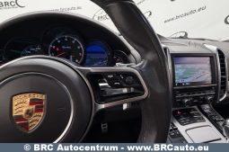 Porsche Cayenne Turbo V8 Automatas 2015 full