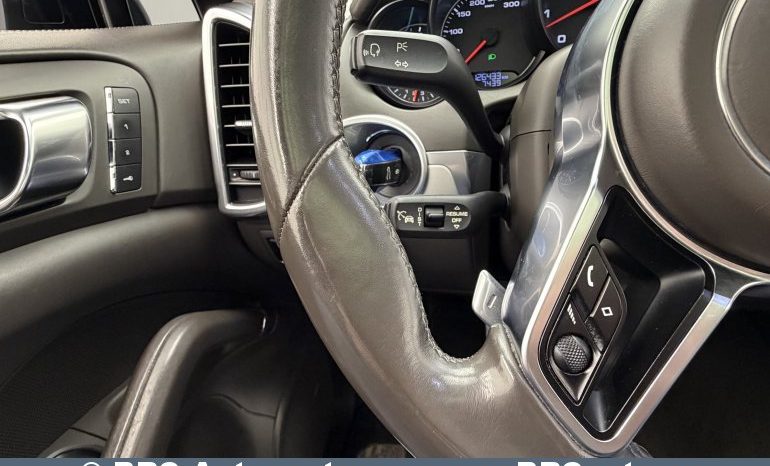 Porsche Cayenne Turbo V8 Automatas 2015 full