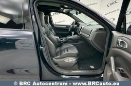 Porsche Cayenne Turbo V8 Automatas 2015 full