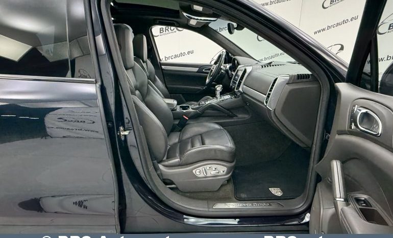Porsche Cayenne Turbo V8 Automatas 2015 full