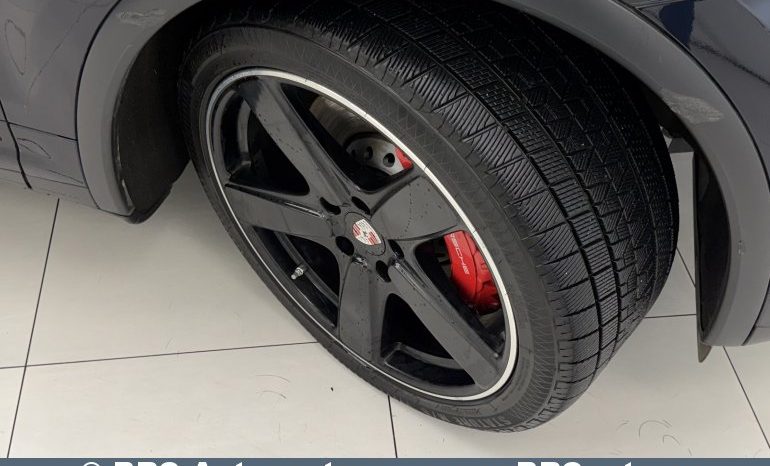 Porsche Cayenne Turbo V8 Automatas 2015 full