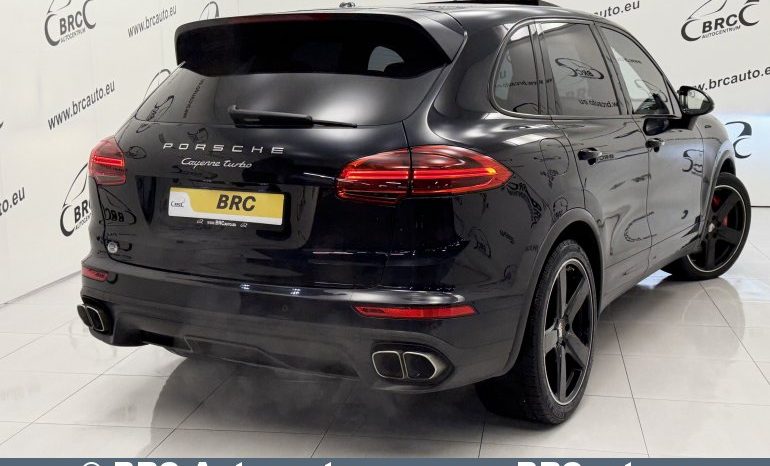 Porsche Cayenne Turbo V8 Automatas 2015 full