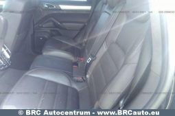 Porsche Cayenne Turbo V8 Automatas 2015 full
