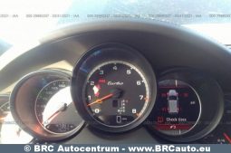 Porsche Cayenne Turbo V8 Automatas 2015 full