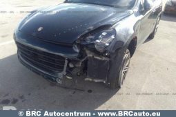 Porsche Cayenne Turbo V8 Automatas 2015 full