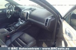 Porsche Cayenne Turbo V8 Automatas 2015 full