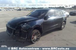 Porsche Cayenne Turbo V8 Automatas 2015 full