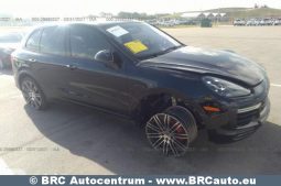 Porsche Cayenne Turbo V8 Automatas 2015 full