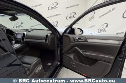 Porsche Cayenne Turbo V8 Automatas 2015 full