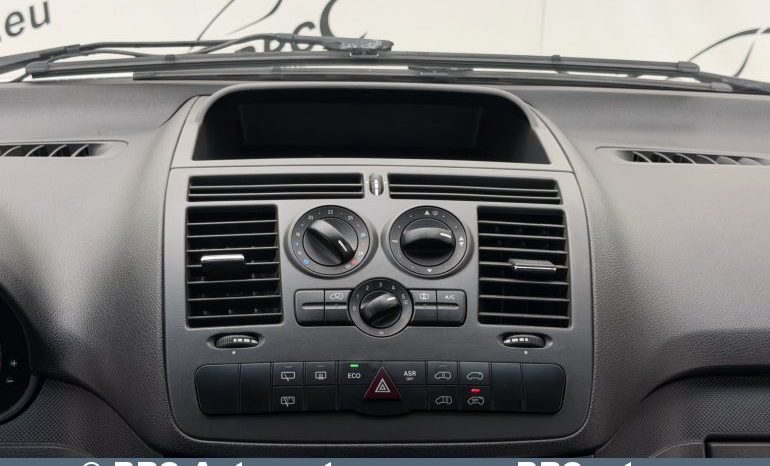 Mercedes-Benz Vito CDI 113 2011 full