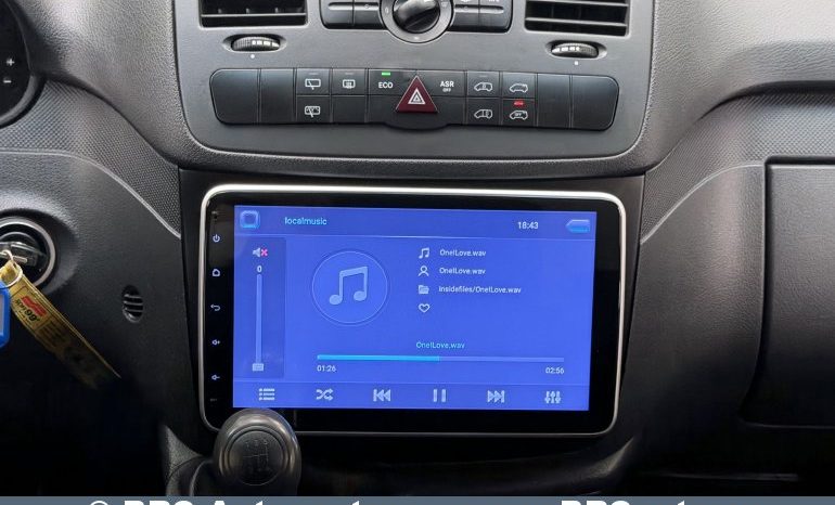 Mercedes-Benz Vito CDI 113 2011 full