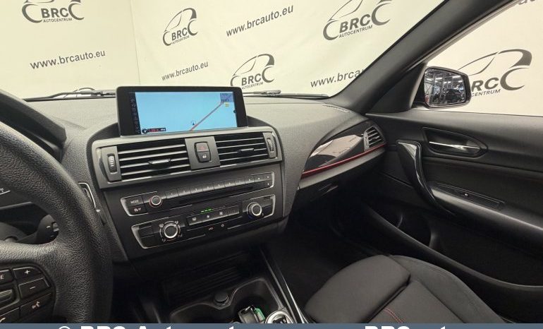 BMW 116 i Sport 2012 full