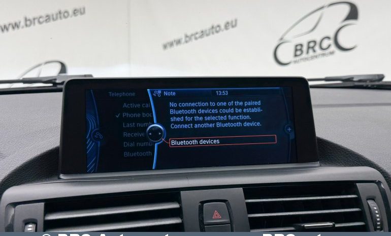 BMW 116 i Sport 2012 full