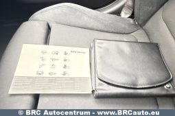 BMW 116 i Sport 2012 full