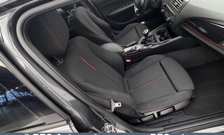 BMW 116 i Sport 2012 full