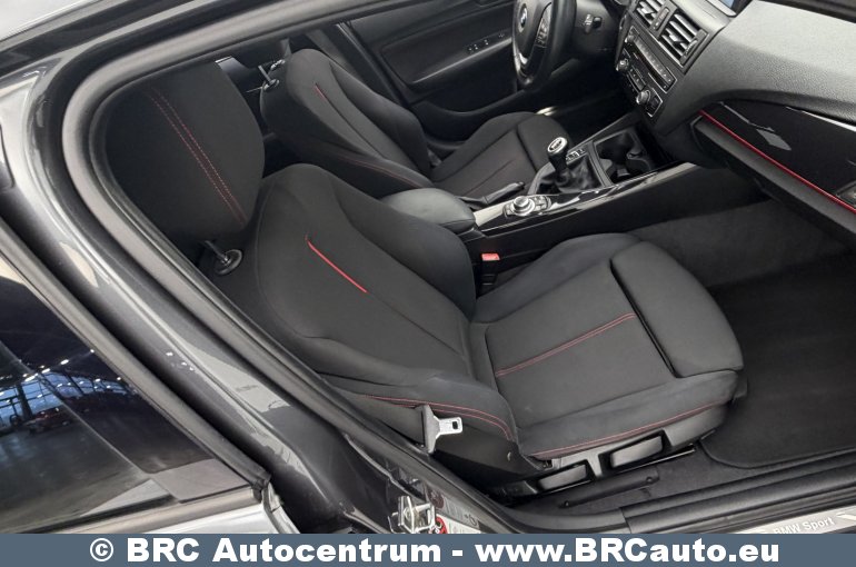 BMW 116 i Sport 2012