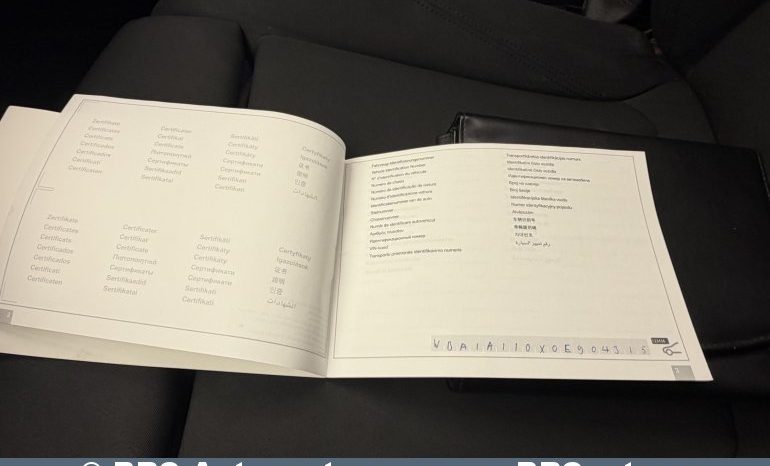 BMW 116 i Sport 2012 full