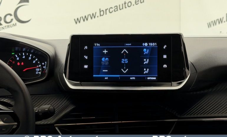 Peugeot 2008 1.2 PureTech 2023 full