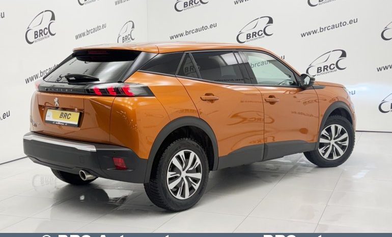 Peugeot 2008 1.2 PureTech 2023 full