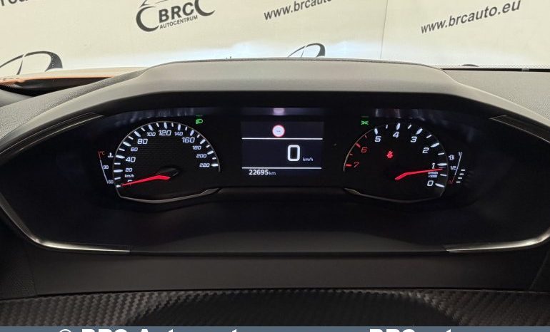 Peugeot 2008 1.2 PureTech 2023 full