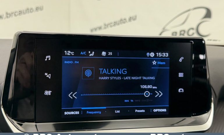 Peugeot 2008 1.2 PureTech 2023 full