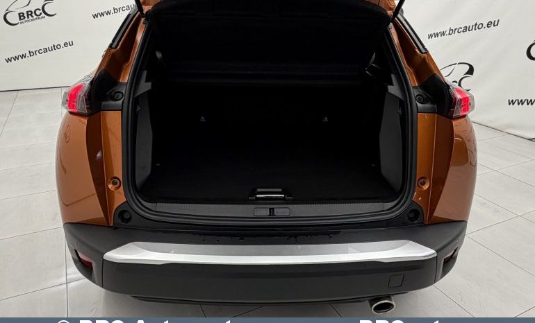 Peugeot 2008 1.2 PureTech 2023 full