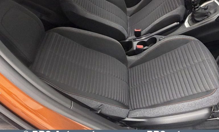 Peugeot 2008 1.2 PureTech 2023 full