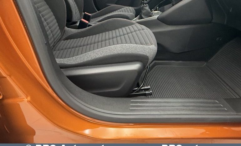 Peugeot 2008 1.2 PureTech 2023 full