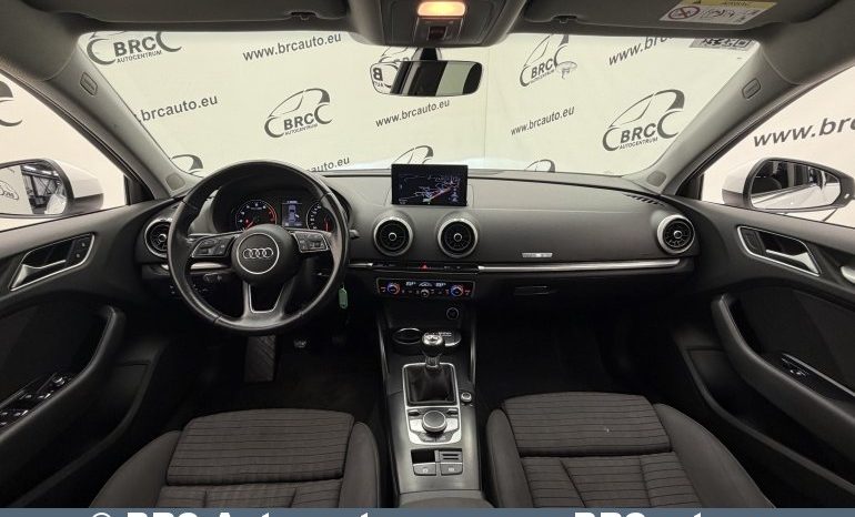Audi A3 1.5 TFSI Sportback 2018 full