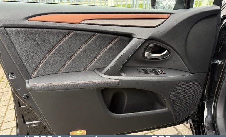 Toyota Avensis 2.0 Valvematic Automatas 2016 full