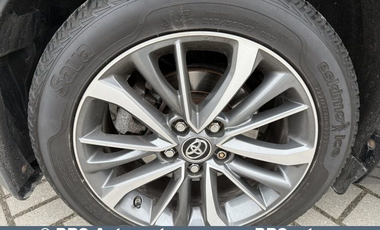 Toyota Avensis 2.0 Valvematic Automatas 2016 full