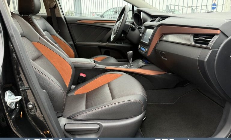 Toyota Avensis 2.0 Valvematic Automatas 2016 full