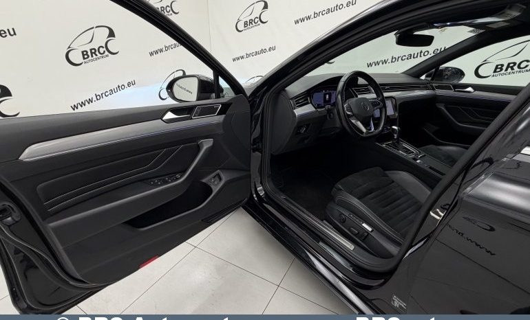 Volkswagen Passat GTE Variant 1.4 TSI Plug-in Hybrid 2020 full